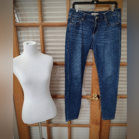 CAbi Denim - Brand New CAbi Size 8 Ruby Skinny Stretch Jeans Style 750 Inseam 30"